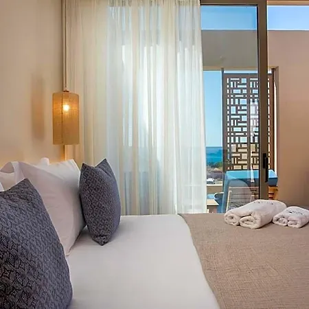 Elegant & - Adults Only Hotel